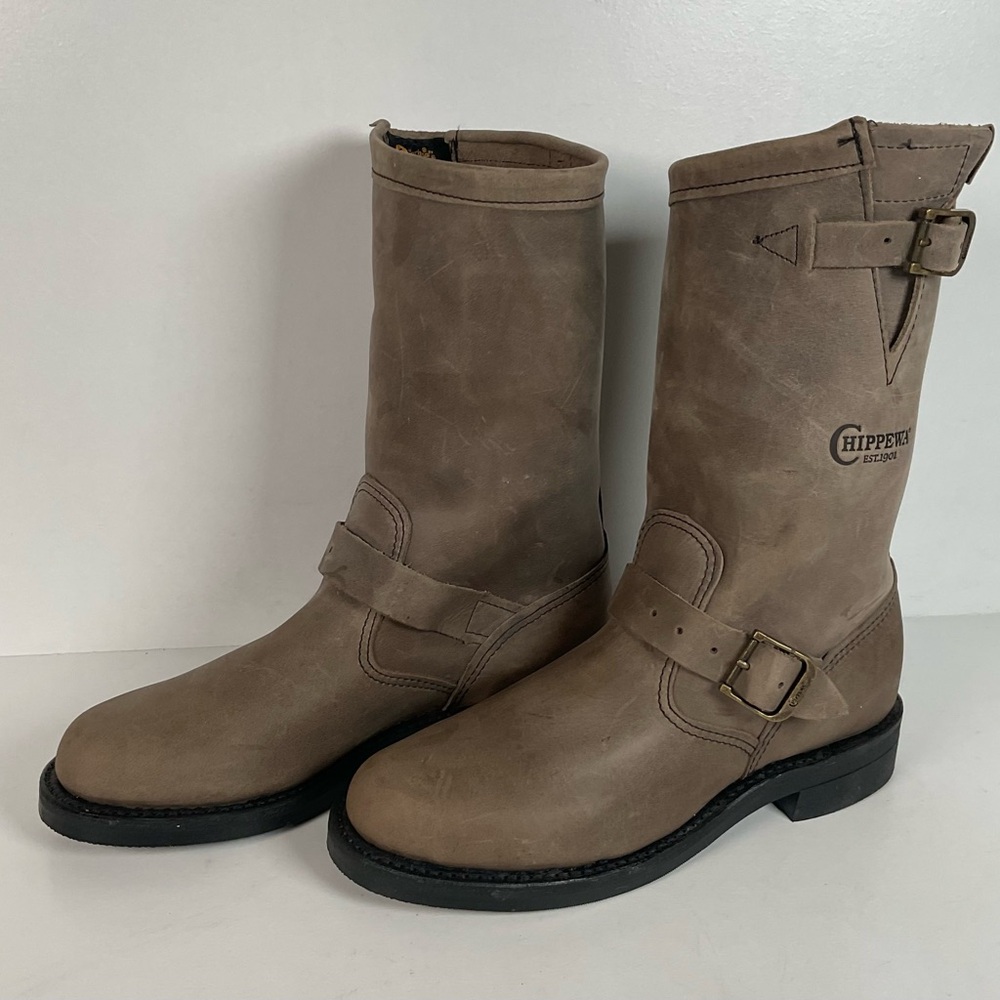 Chippewa Engineer Boots | Distressed Nubuck | USA Made | Women’s 8 M